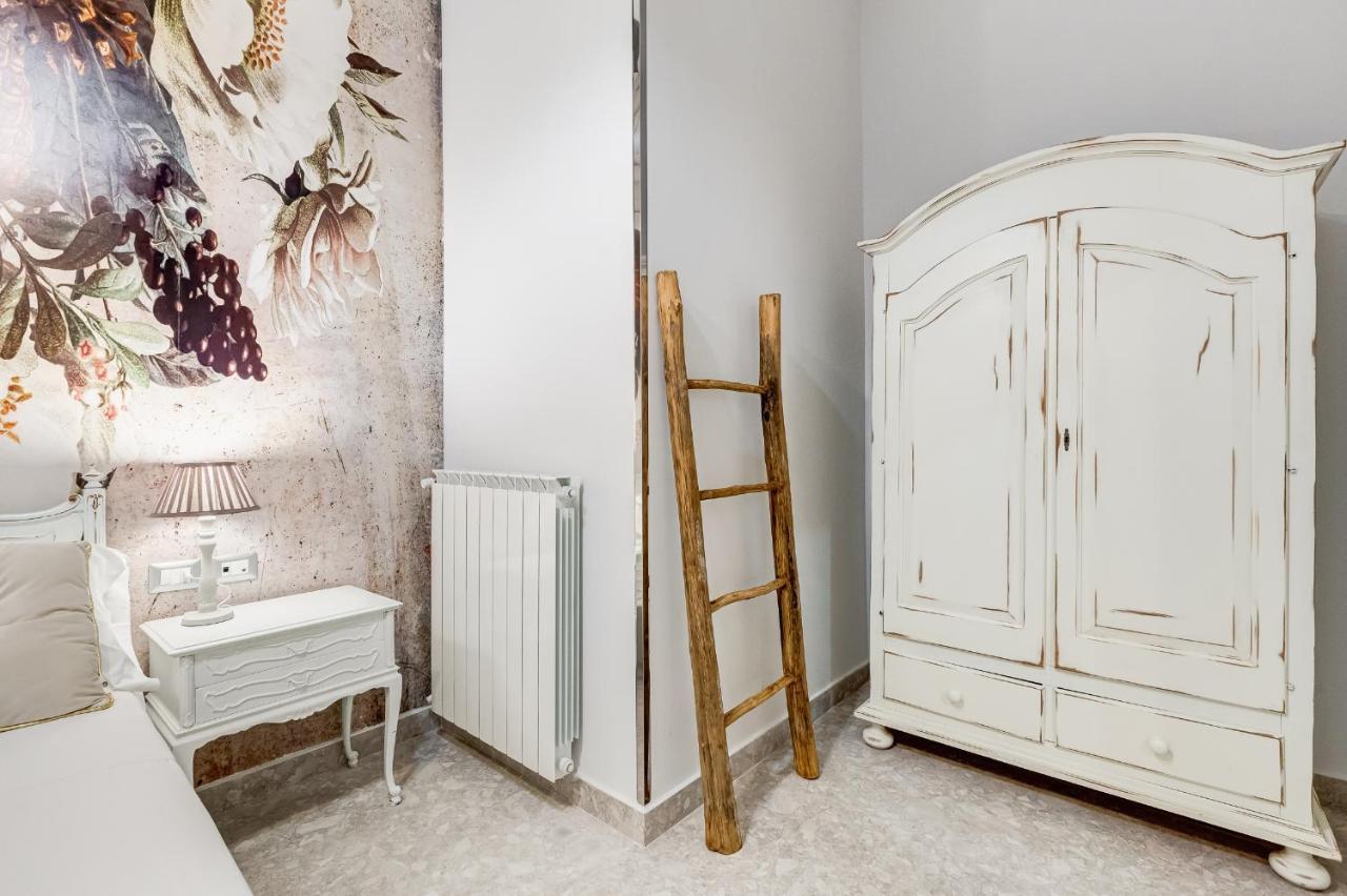 Trevi Fountain - Shabby - Romedreamhome Kültér fotó