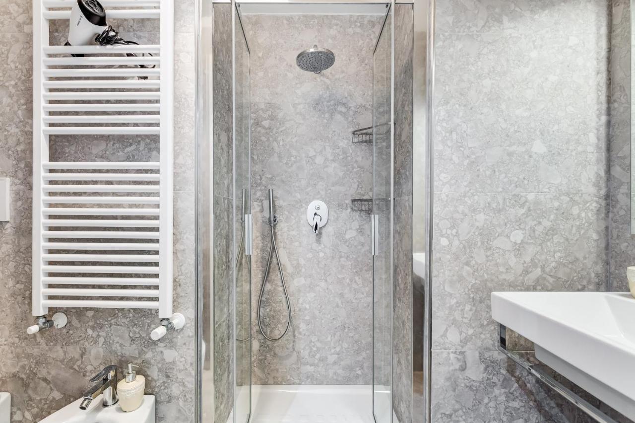Trevi Fountain - Shabby - Romedreamhome Kültér fotó