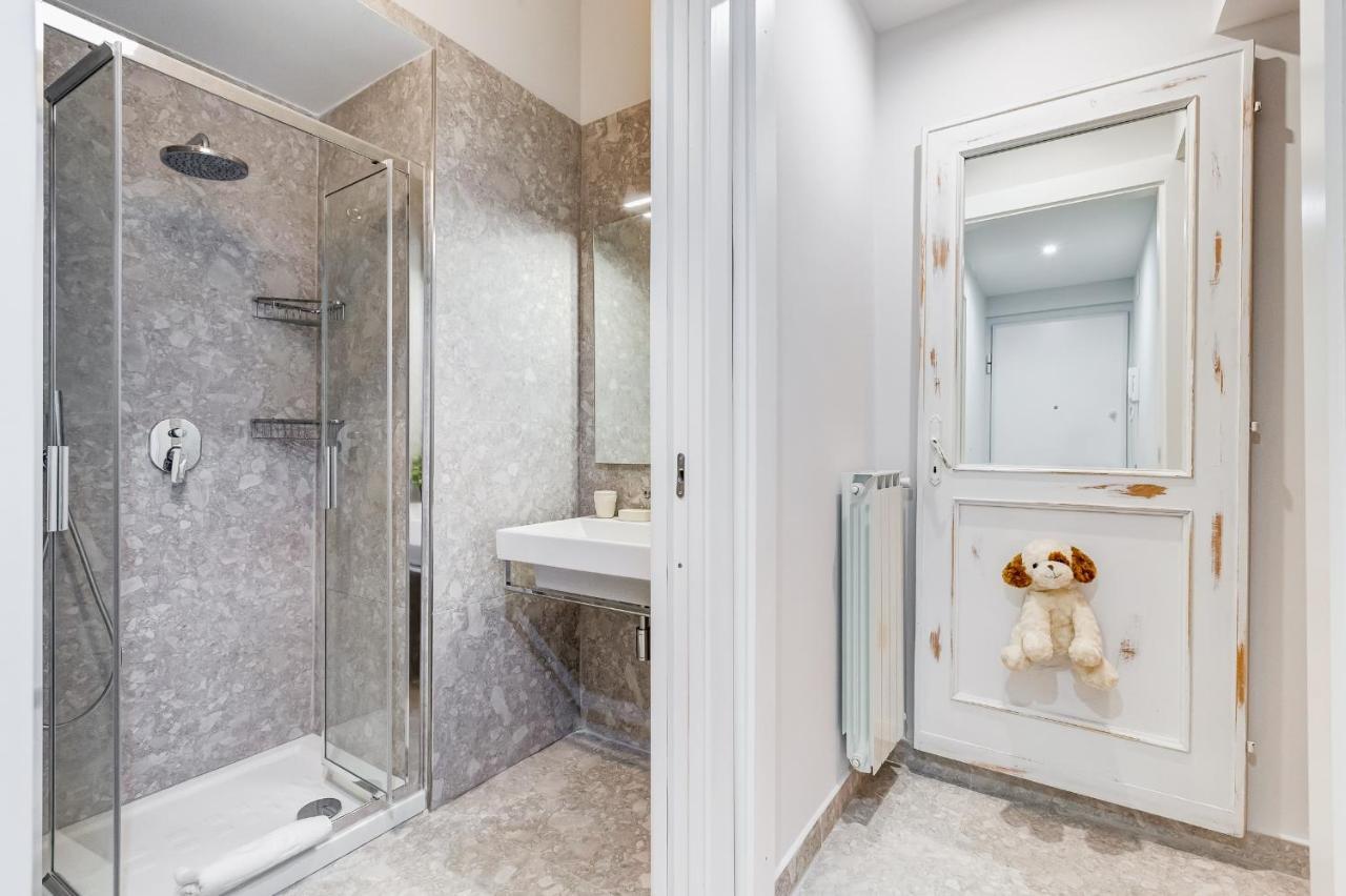 Trevi Fountain - Shabby - Romedreamhome Kültér fotó